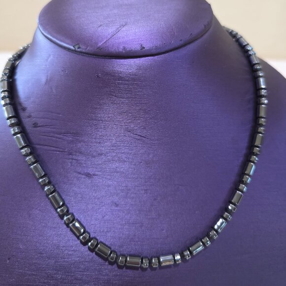 Natural Hematite Gemstone Beaded Unisex Gunmetal Silver Gray Stone Necklace - Picture 5 of 9